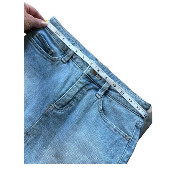 Womens Denim Jean Mini Skirt Frayed Raw Hem Light Wash Front Back Pockets Size 4 - Picture 8 of 8